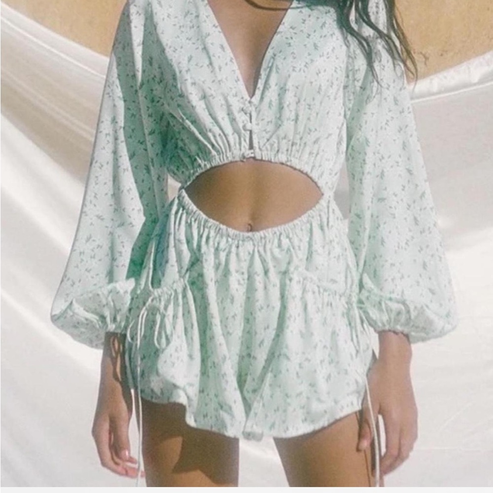 Sabo skirt Luxe Silky Jayna playsuit romper size medium